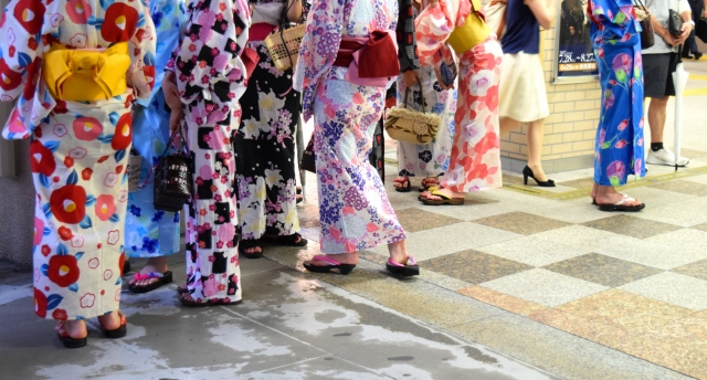 kimono yukata